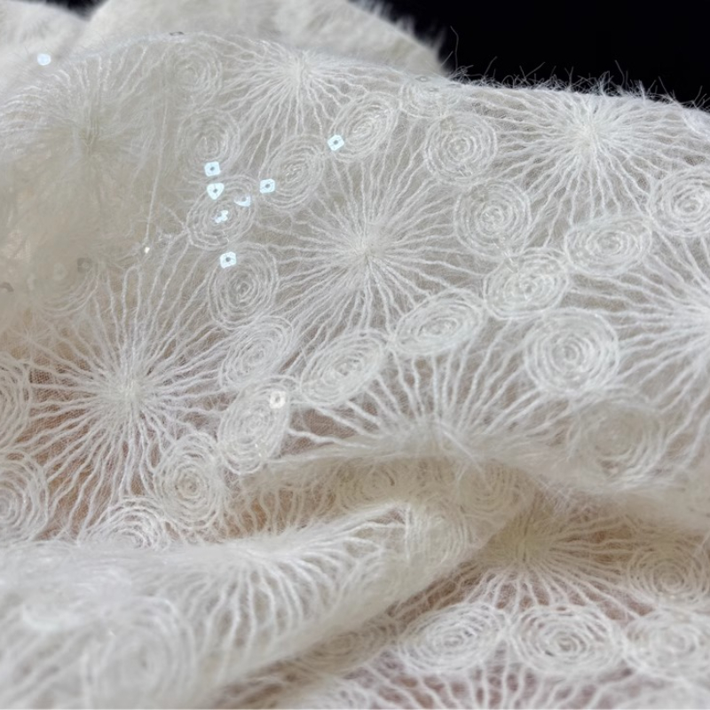 Sewing - ホワイトモヘアレース生地ループ刺繍ダイヤモンドジャカードシアーメッシュクリエイティブドレスコートDIY素材デザイナー縫製生地