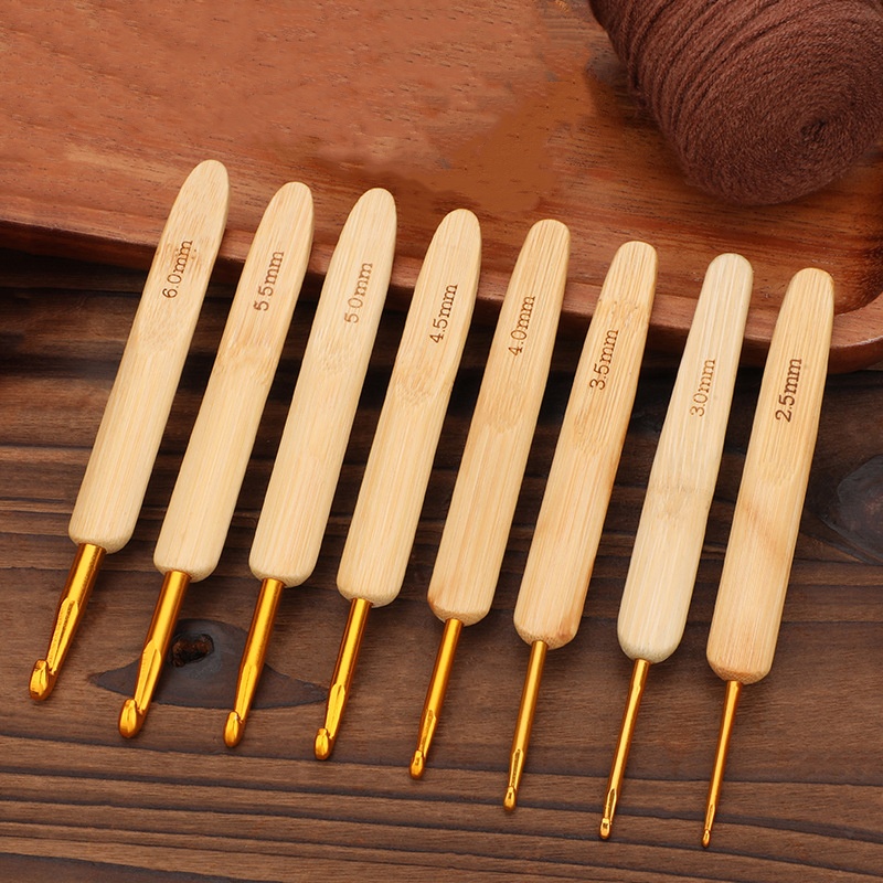 竹木製ハンドルかぎ針編みフック人間工学に基づいた織り針クラフ - Wooden Crochet Hooks Ergonomic Handle のレビューと価格